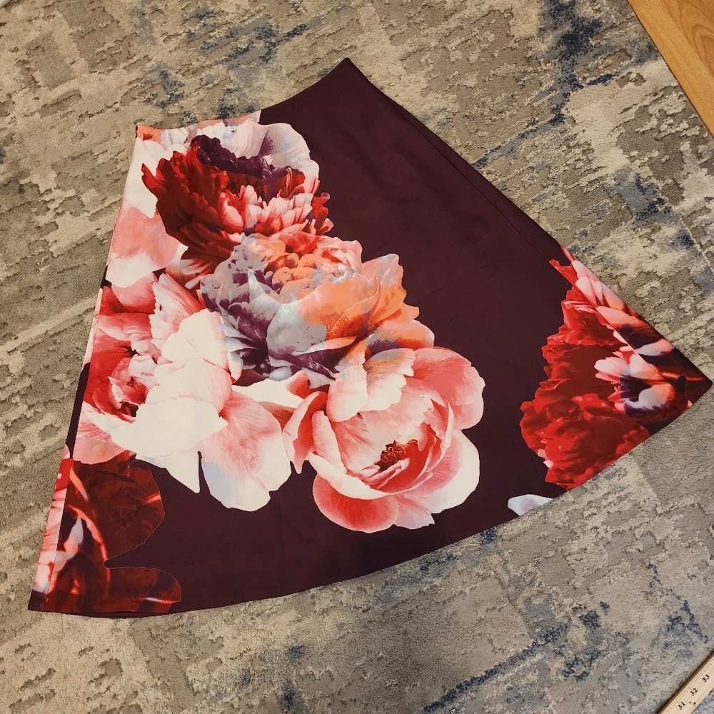 Keepsake the label A-Line purple Floral Midi Skirt Pockets Large (runs small)